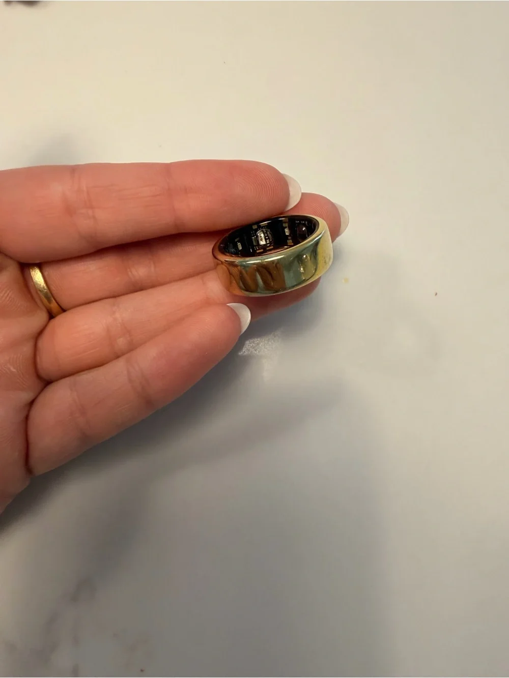 Oura Ring Gen 3 Gold Horizon Size 8